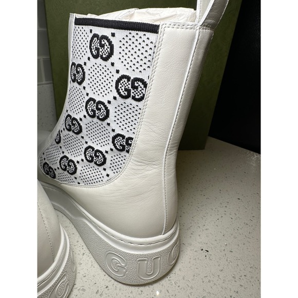 Gucci GG Monogram White Leather Chelsea Boots Women's Size 42 NWT With Box - Picture 3 of 5